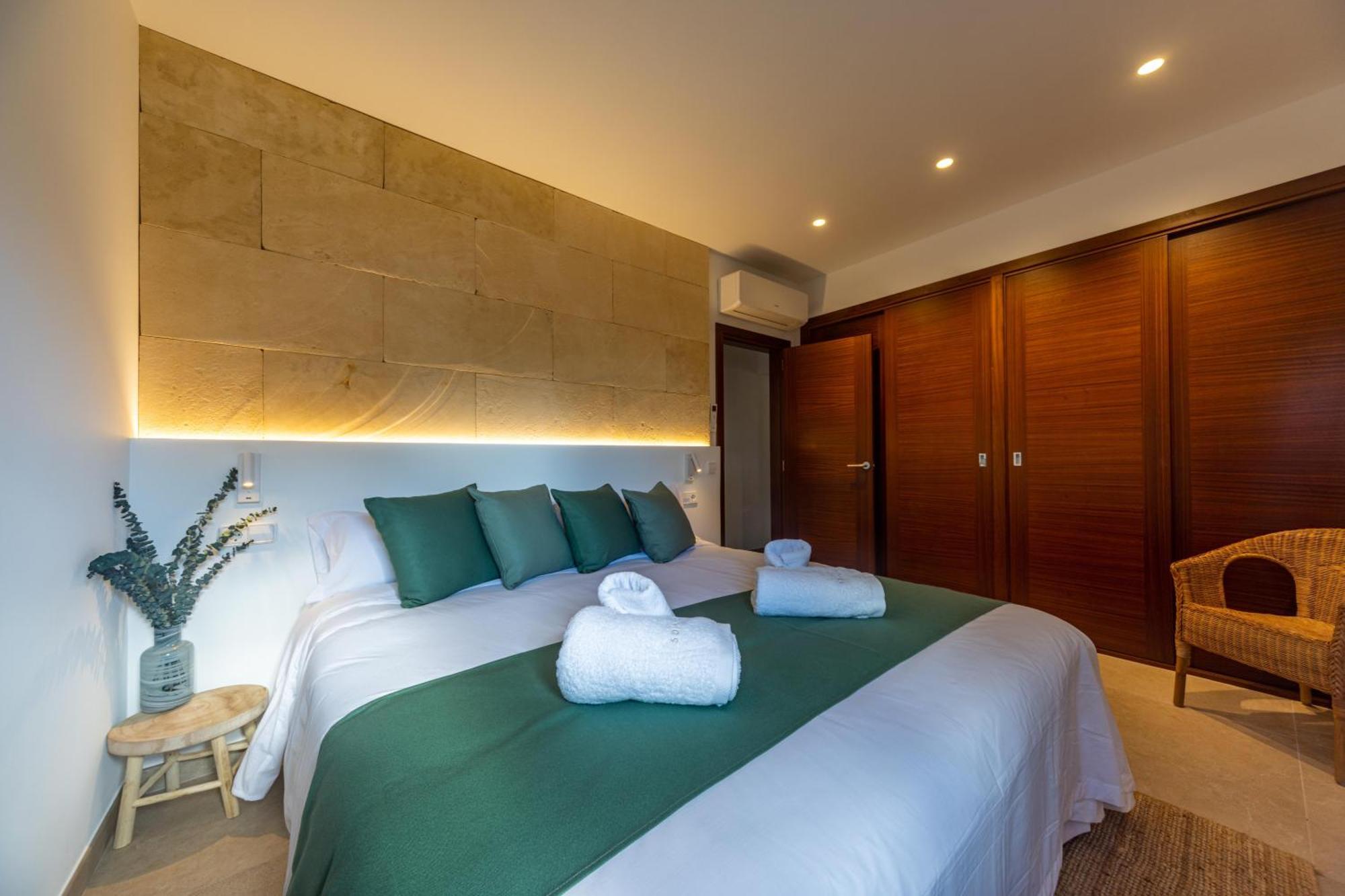 Es Mirador De Vernissa Jacuzzi Sauna Y Piscina Santa Margalida Exteriör bild